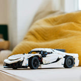 LEGO Technic: Koenigsegg Jesko Absolut White Hypercar - (42184)