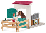 Schleich: Horse Box with Hannah & Cayenne