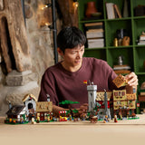 LEGO Icons: Medieval Town Square - (10332)