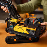 LEGO Technic: Volvo EC500 Hybrid Excavator - (42215)