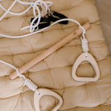 Kinderfeets: Trapeze with Rings